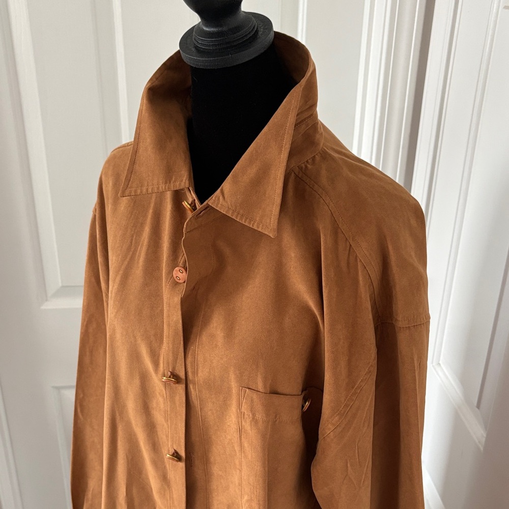 Trust USA Men’s Vintage Faux Suede Button Down - Picture 3 of 14